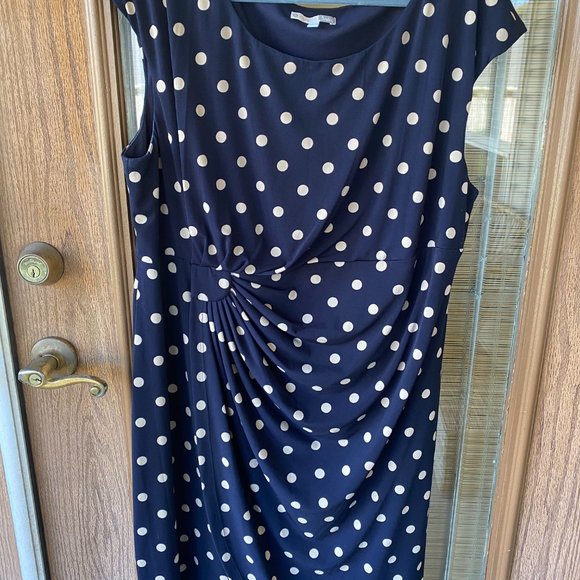 signature sadie Dresses & Skirts - Navy polka-dot dress. Size 20W.